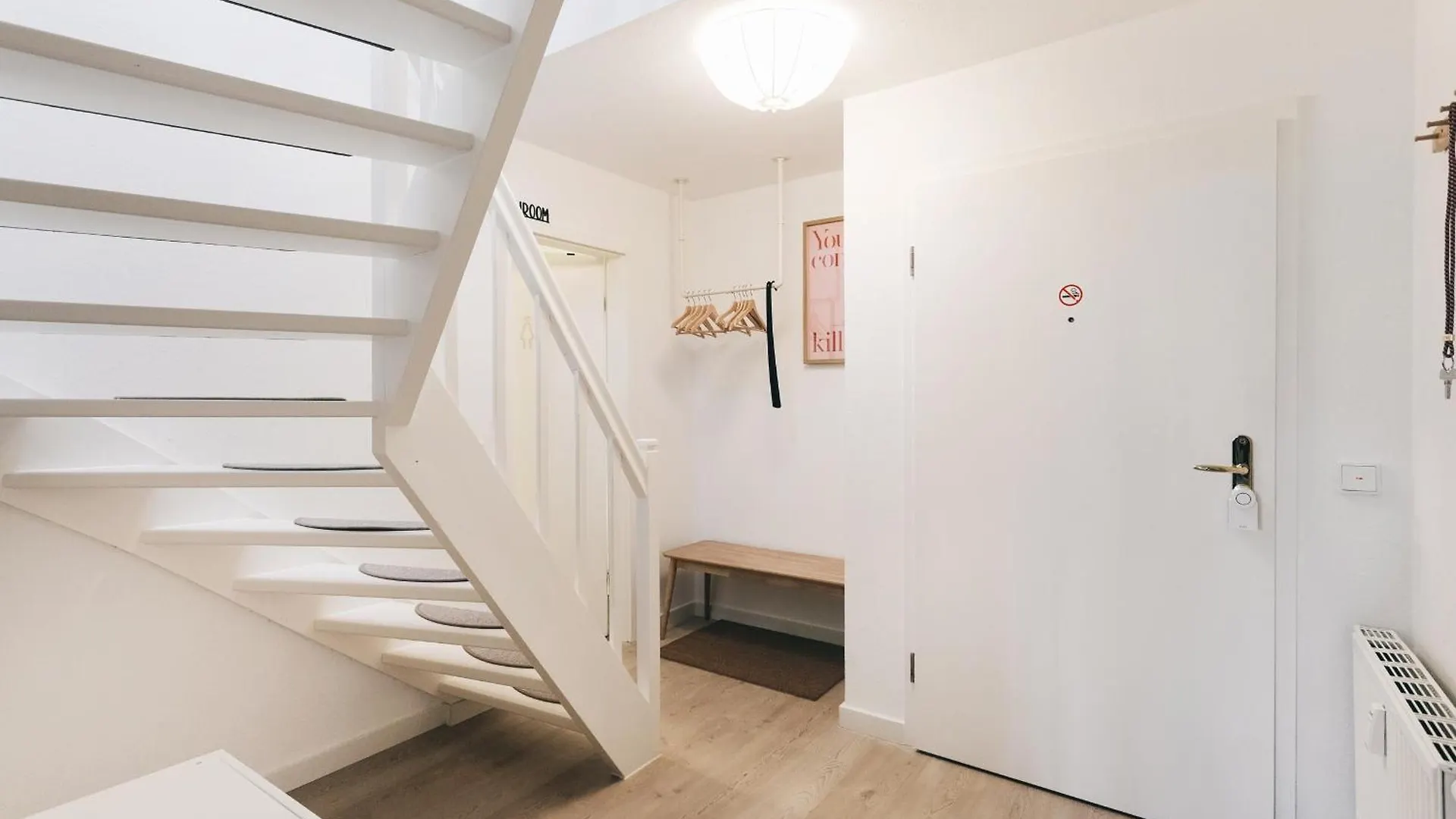 Tip! Grosszuegige Ferienwohnung Im Herzen Der Dresdner Neustadt Dresden 0*,  Germany